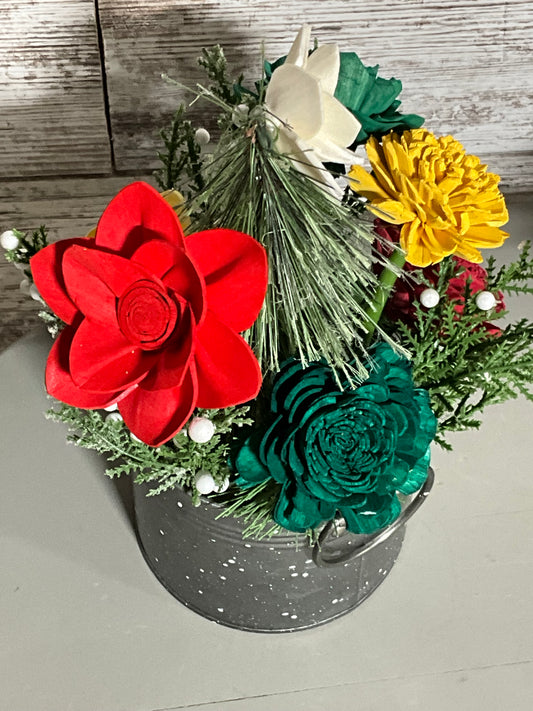Fresh Cut Christmas Tin Arrangement