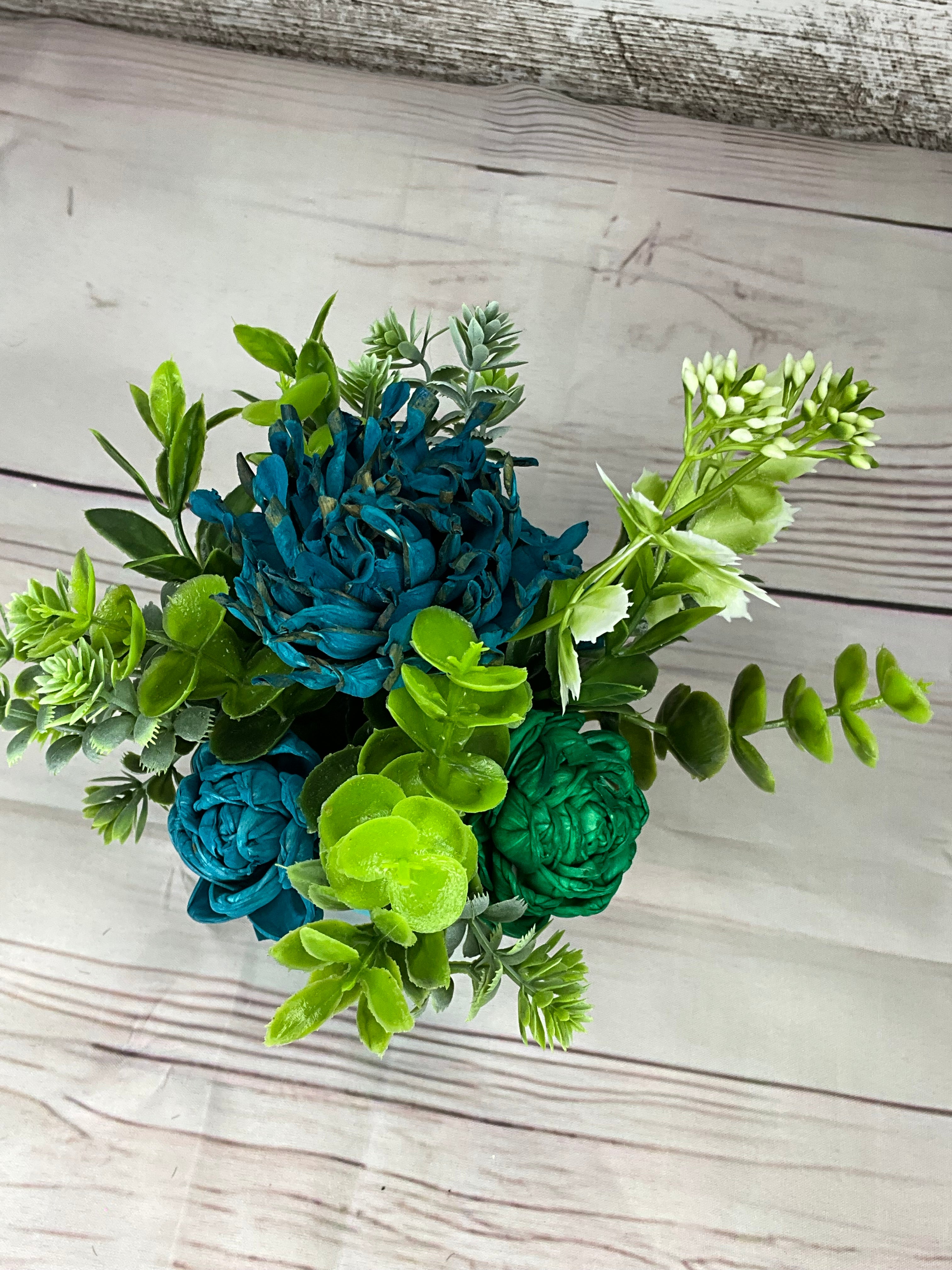 Ocean Breeze Arrangement